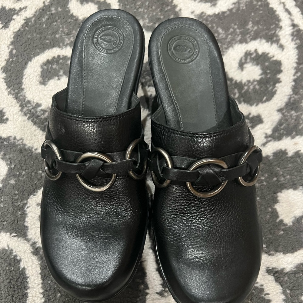 Black leather Nurture clogs